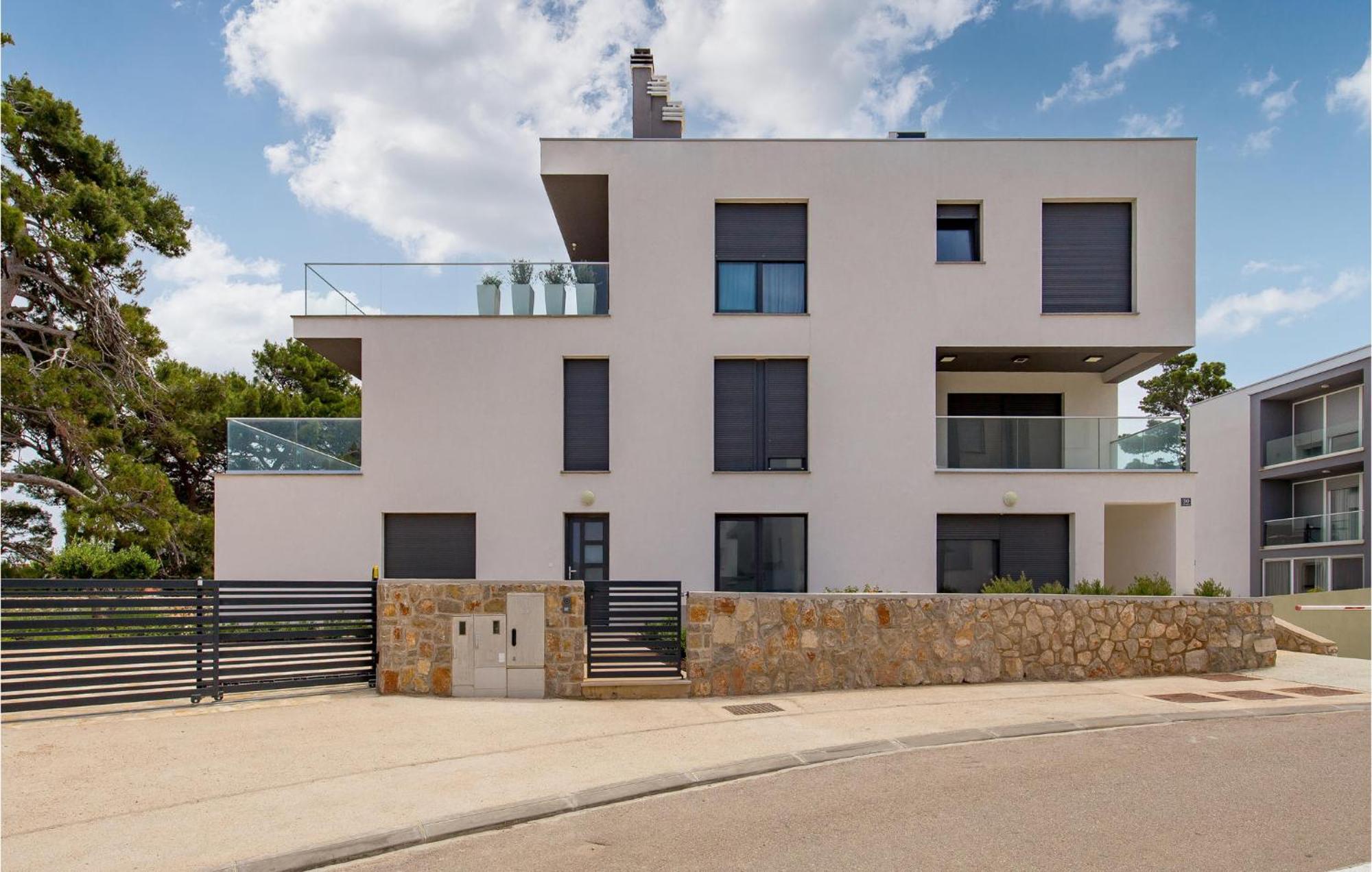 Amazing Apartment In Mali Losinj With Wifi Exterior foto