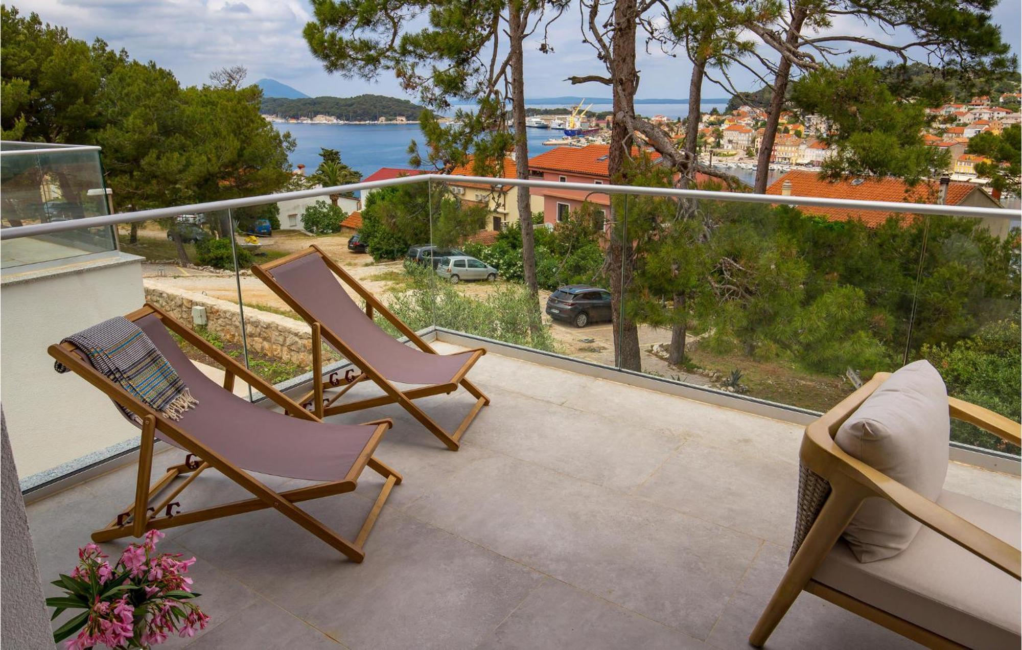 Amazing Apartment In Mali Losinj With Wifi Exterior foto